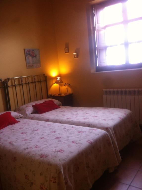 Hotel Rural La Veleta Murias de Rechivaldo Δωμάτιο φωτογραφία